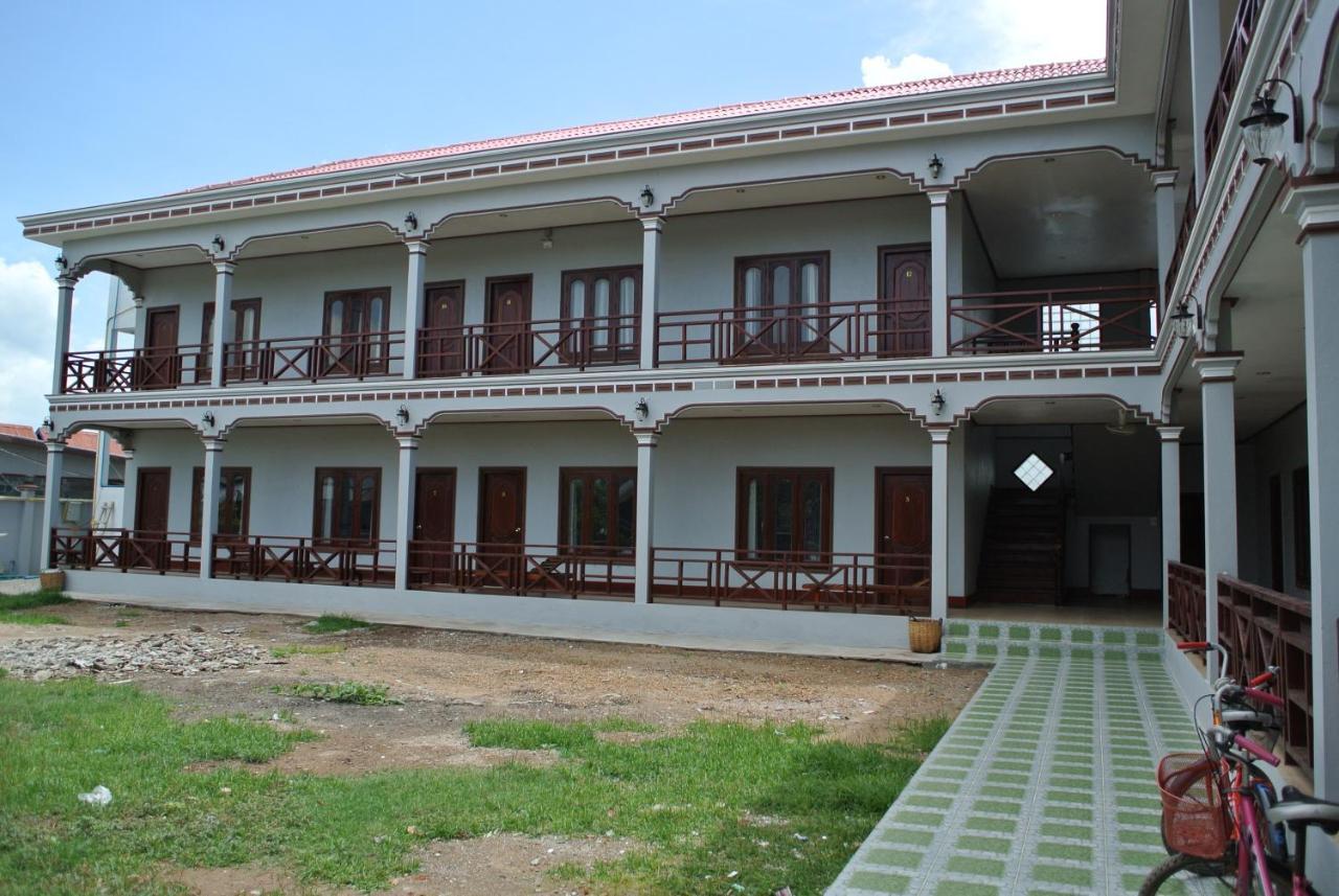 Mama Leurth Sunset Guesthouse Ban Dondét Zewnętrze zdjęcie