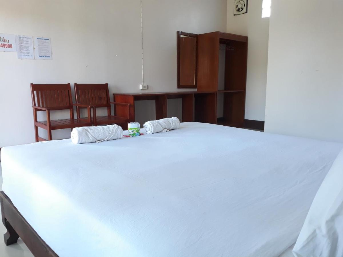 Mama Leurth Sunset Guesthouse Ban Dondét Zewnętrze zdjęcie